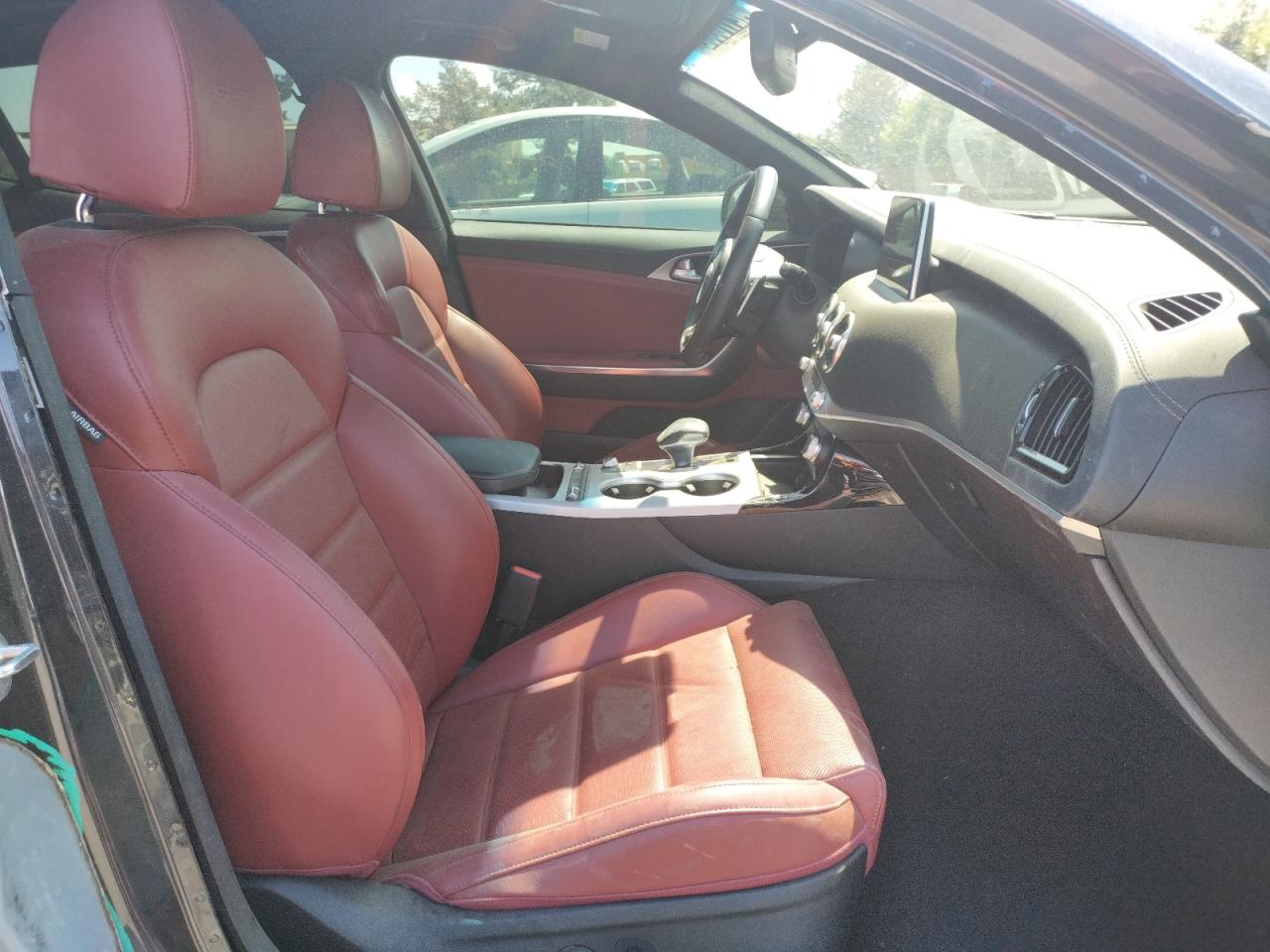 Photo 5 from auction – 2021 KIA STINGER GT with VIN KNAE55LC2M6088298