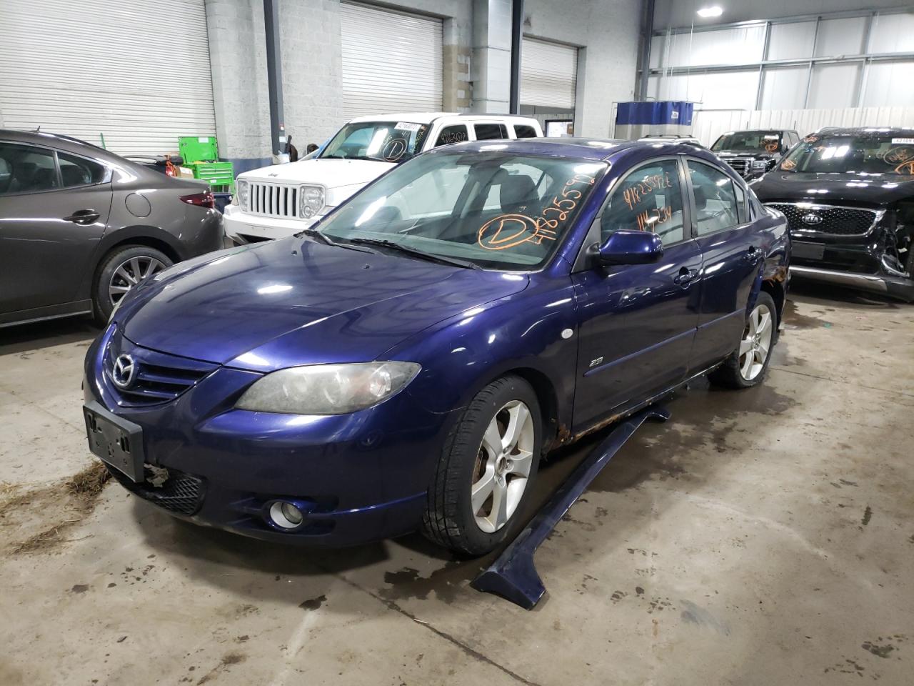 Photo 2 from auction – 2005 MAZDA 3 S with VIN JM1BK323951222548