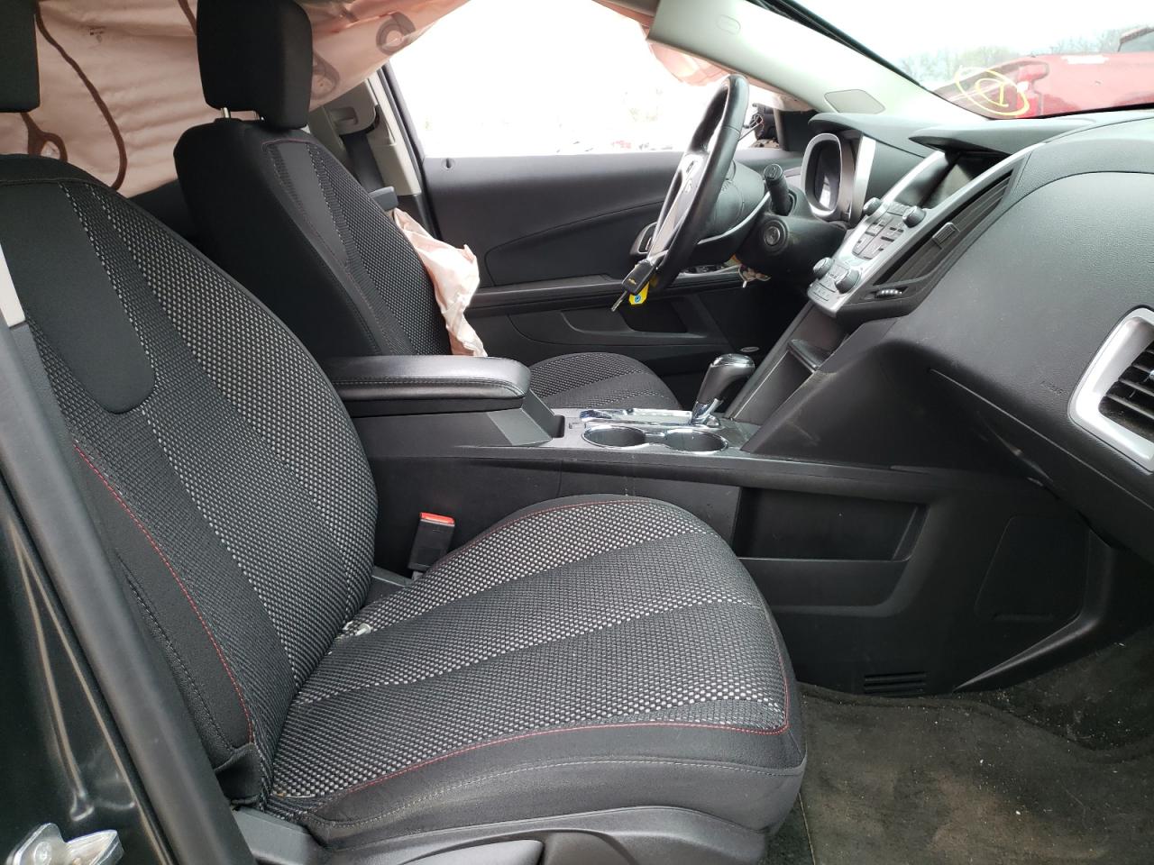 Photo 5 from auction – 2017 CHEVROLET EQUINOX LT with VIN 2GNFLFE30H6156718
