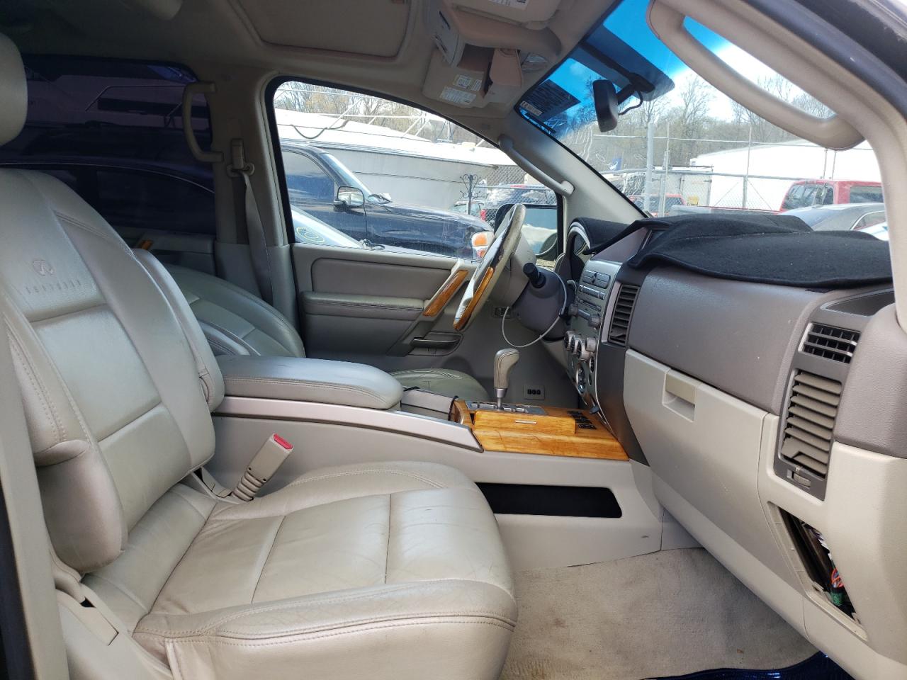 Photo 5 from auction – 2006 INFINITI QX56 with VIN 5N3AA08C06N806399