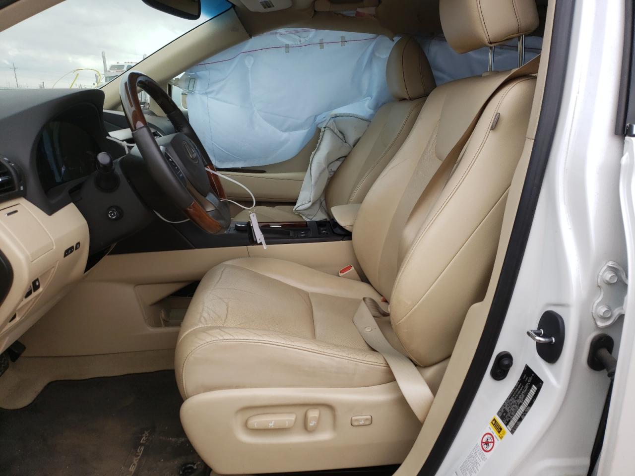 Photo 5 from auction – 2015 LEXUS RX 350 BAS with VIN 2T2BK1BAXFC328857