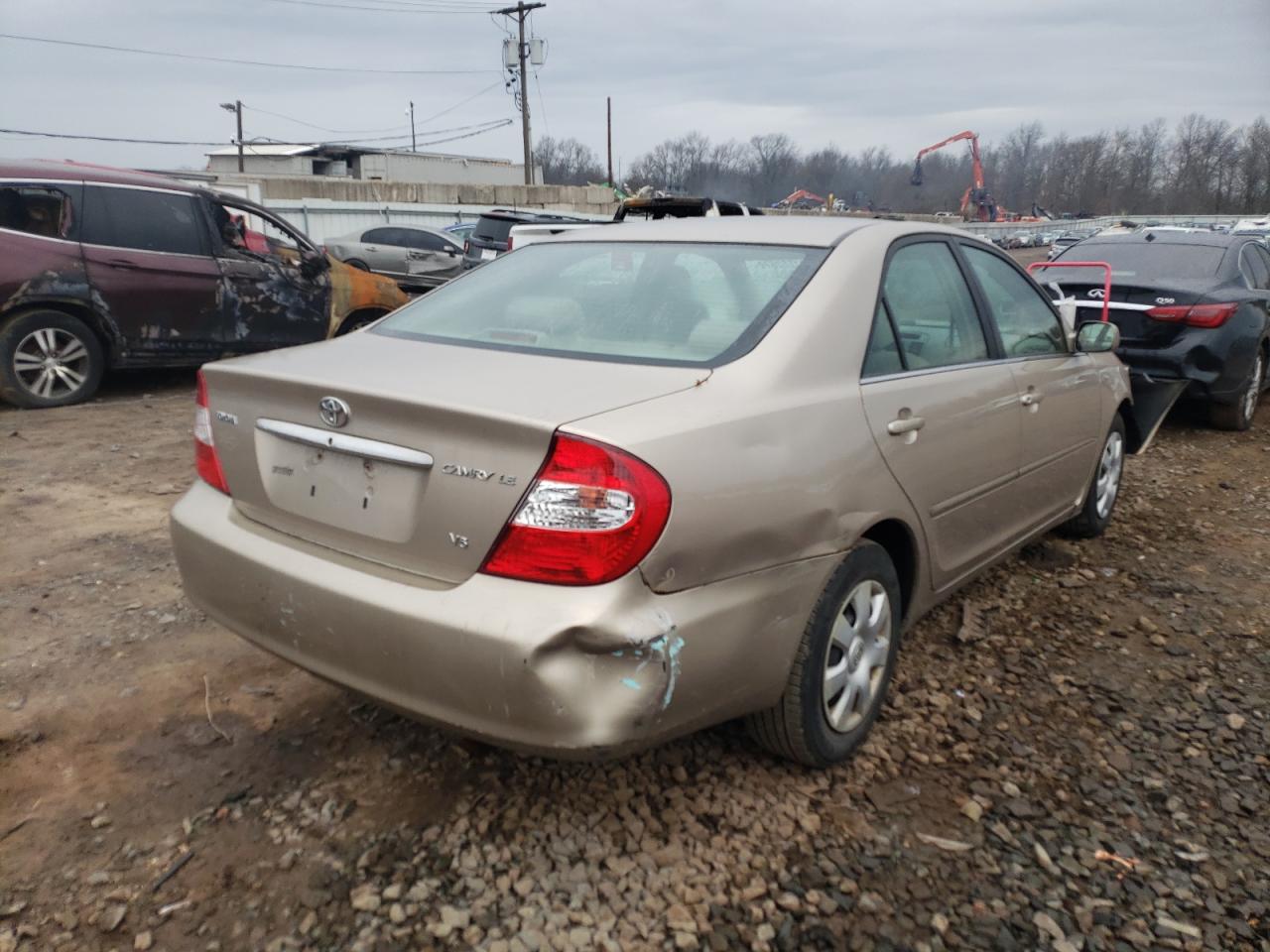 Photo 4 from auction – 2002 TOYOTA CAMRY LE with VIN 4T1BF32K62U030344