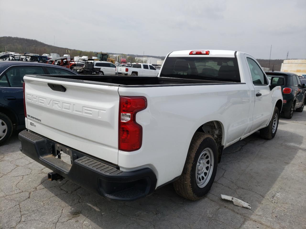 Photo 4 from auction – 2019 CHEVROLET silverado with VIN 3GCNWAEH1KG252542