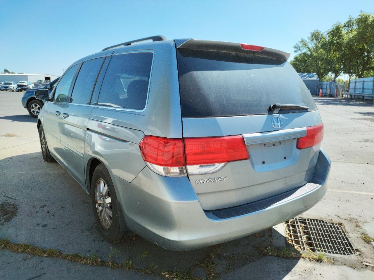 Photo 3 from auction – 2009 HONDA ODYSSEY EX with VIN 5FNRL38739B017228