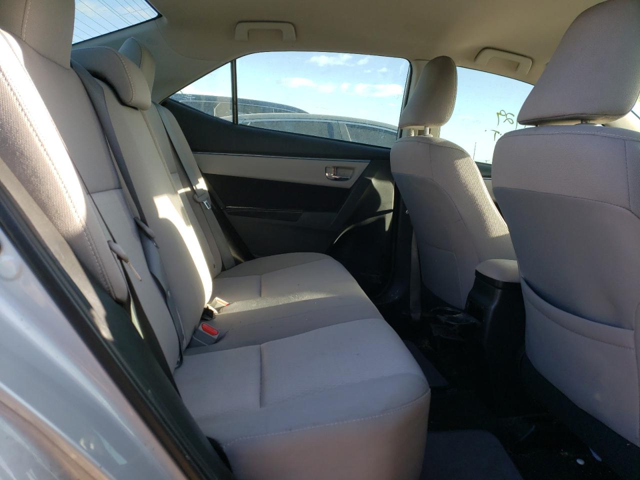 Photo 6 from auction – 2014 TOYOTA COROLLA L with VIN 2T1BURHE5EC022462