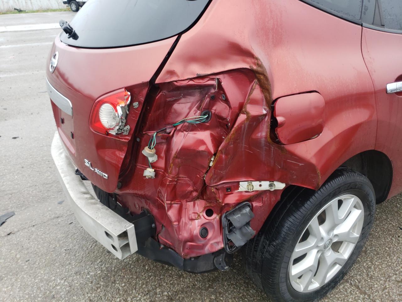 Photo 9 from auction – 2012 NISSAN ROGUE S with VIN JN8AS5MV5CW378399