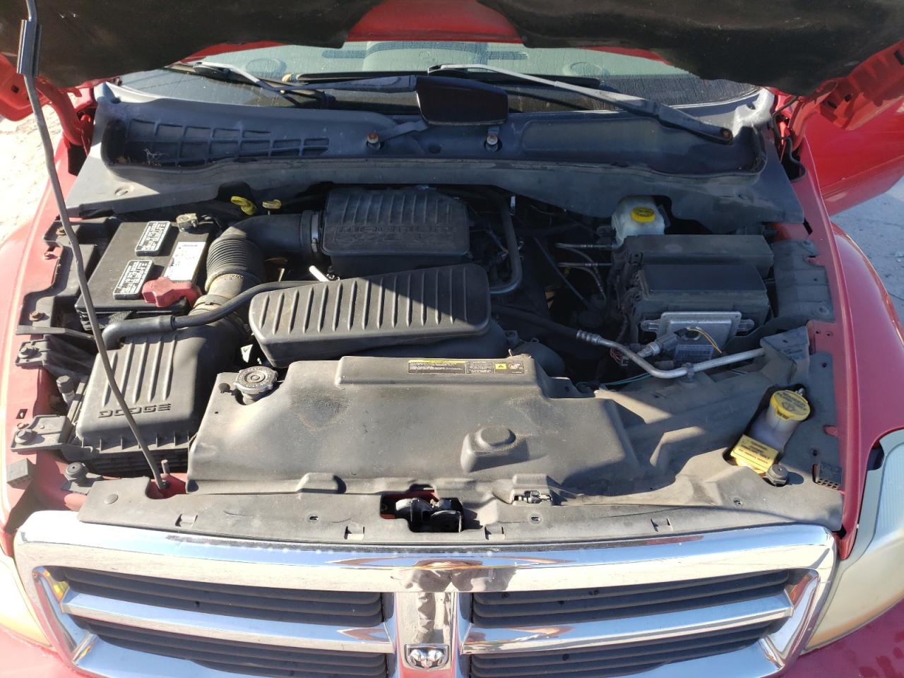 Photo 7 from auction – 2005 DODGE DURANGO SL with VIN 1D4HD48N45F565891