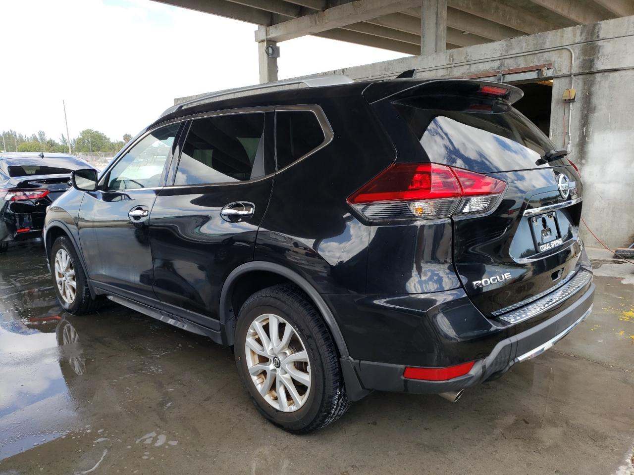 Photo 3 from auction – 2019 NISSAN ROGUE S with VIN KNMAT2MT5KP549876