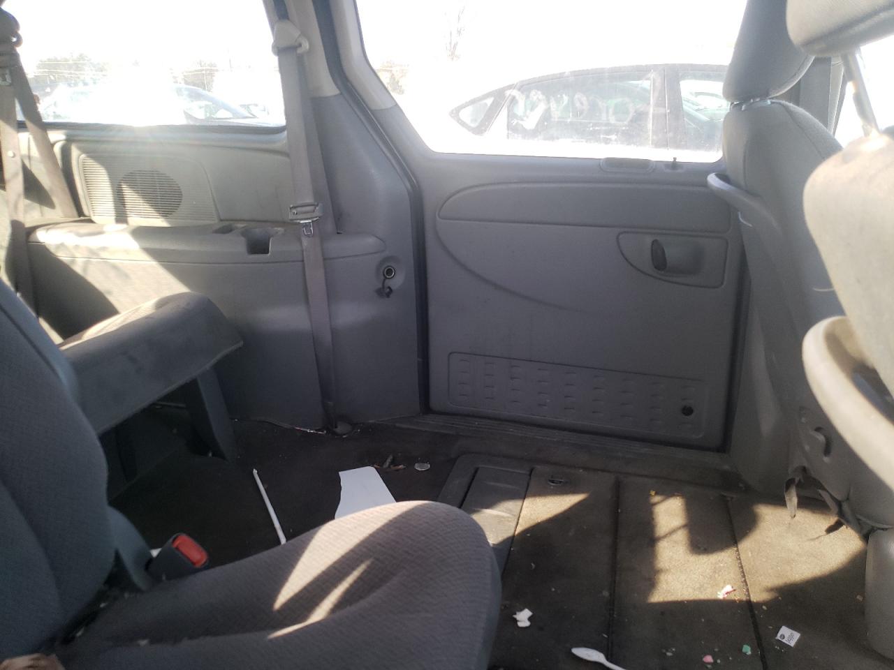 Photo 6 from auction – 2007 DODGE GRAND CARA with VIN 2D4GP44L97R155428