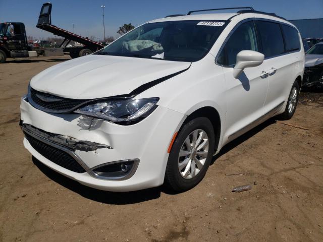 Photo 2 from auction – 2017 CHRYSLER PACIFICA T with VIN 2C4RC1BG3HR705391