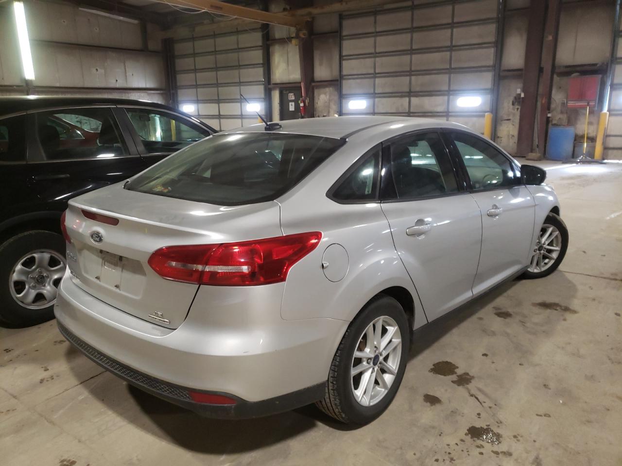 Photo 4 from auction – 2016 FORD FOCUS SE with VIN 1FADP3F20GL280573