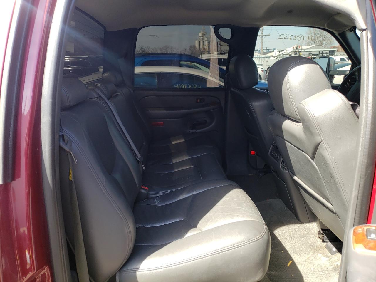 Photo 18 from auction – 2004 GMC NEW SIERRA with VIN 2GTEK13T941384463