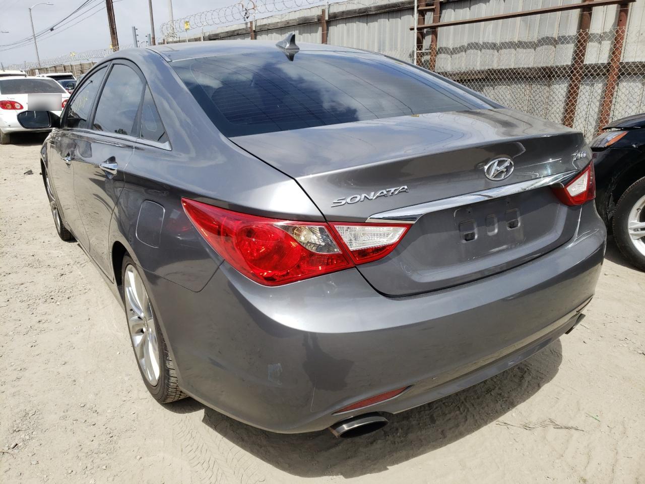 Photo 3 from auction – 2011 HYUNDAI SONATA SE with VIN 5NPEC4AB1BH317361