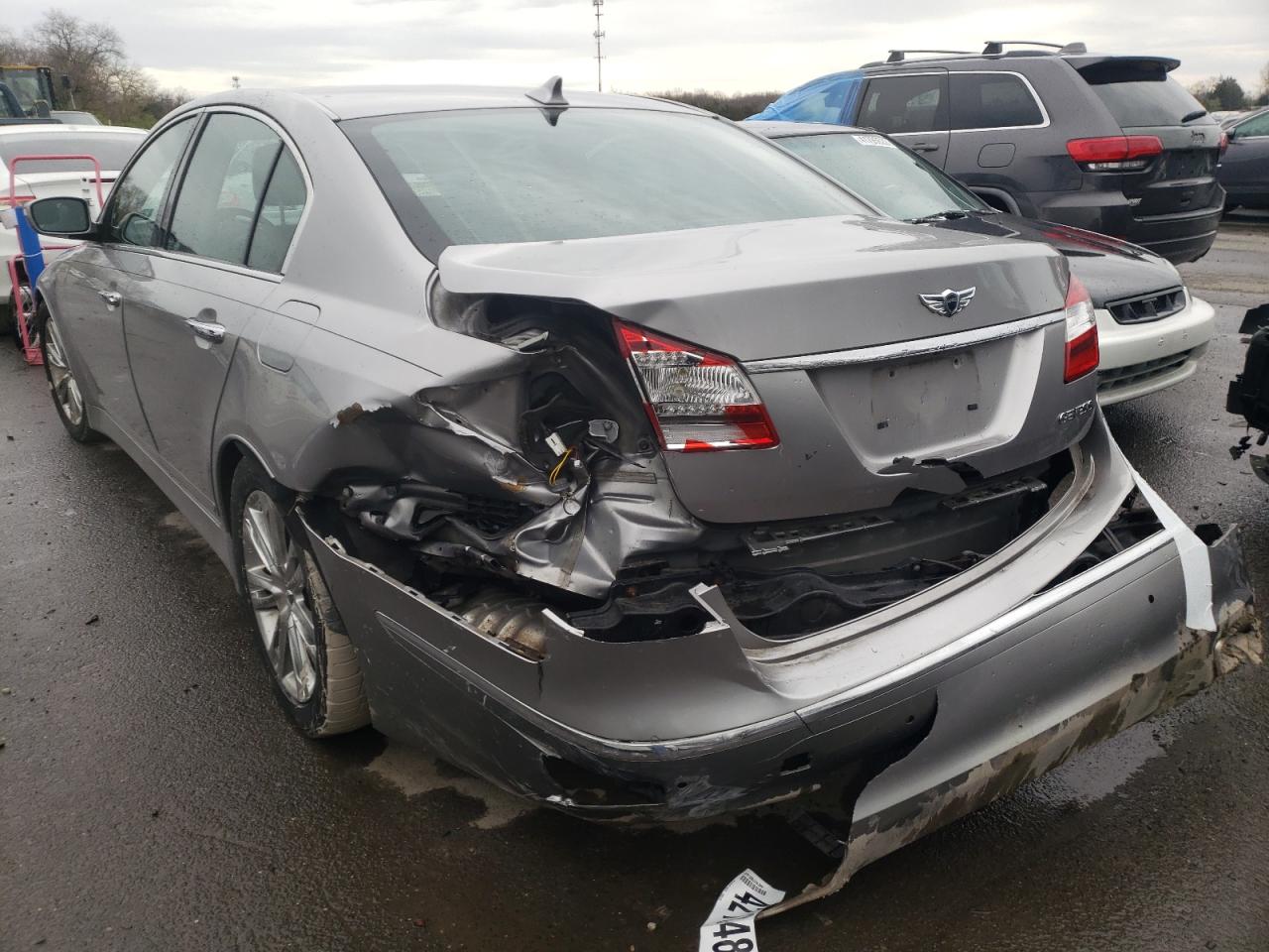 Photo 3 from auction – 2012 HYUNDAI GENESIS 3. with VIN KMHGC4DD7CU153493
