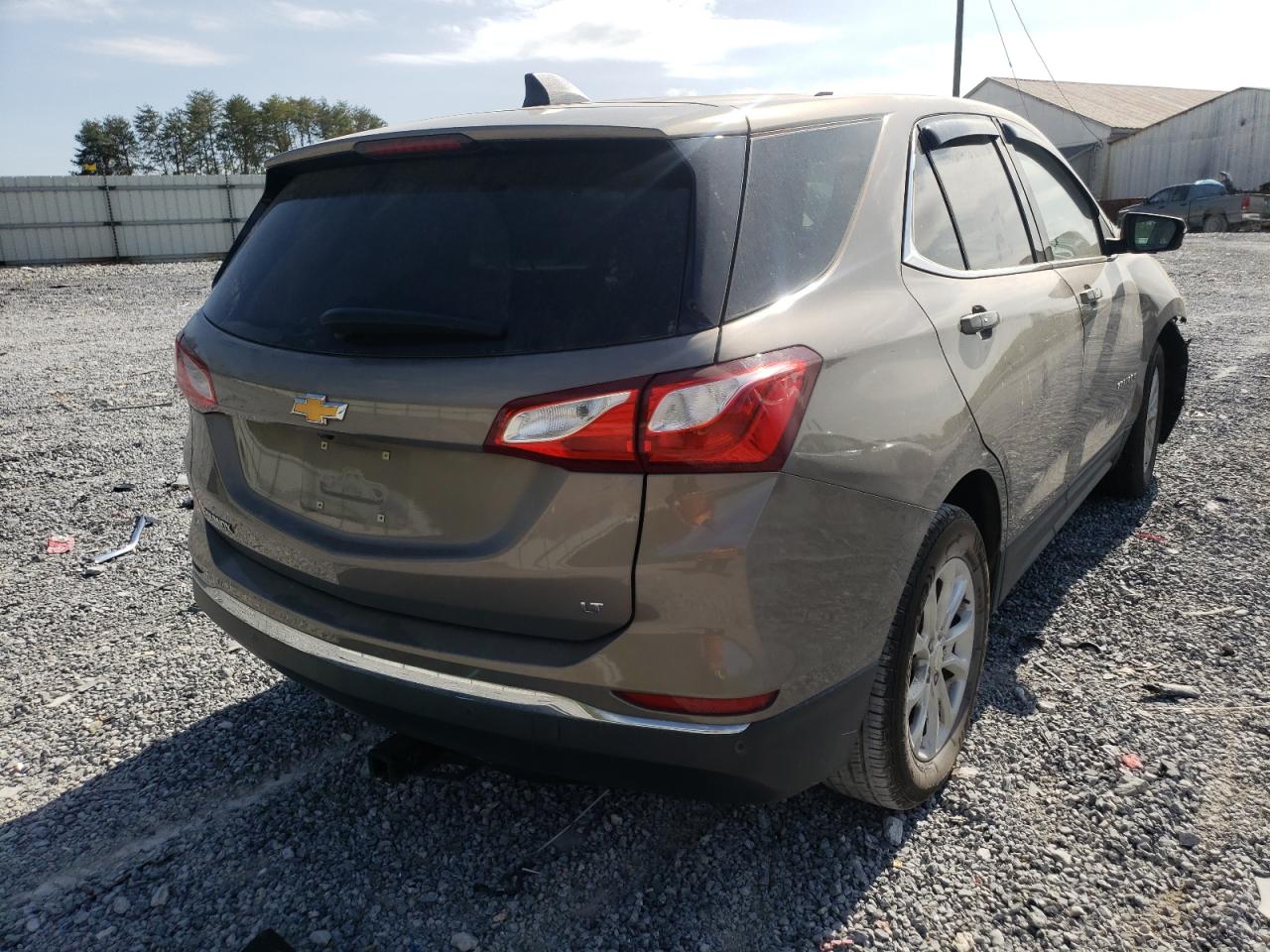 Photo 4 from auction – 2018 CHEVROLET EQUINOX LT with VIN 3GNAXJEV4JL115352