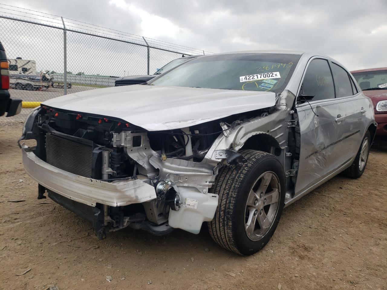 Photo 2 from auction – 2014 CHEVROLET MALIBU LS with VIN 1G11B5SL3EF281940