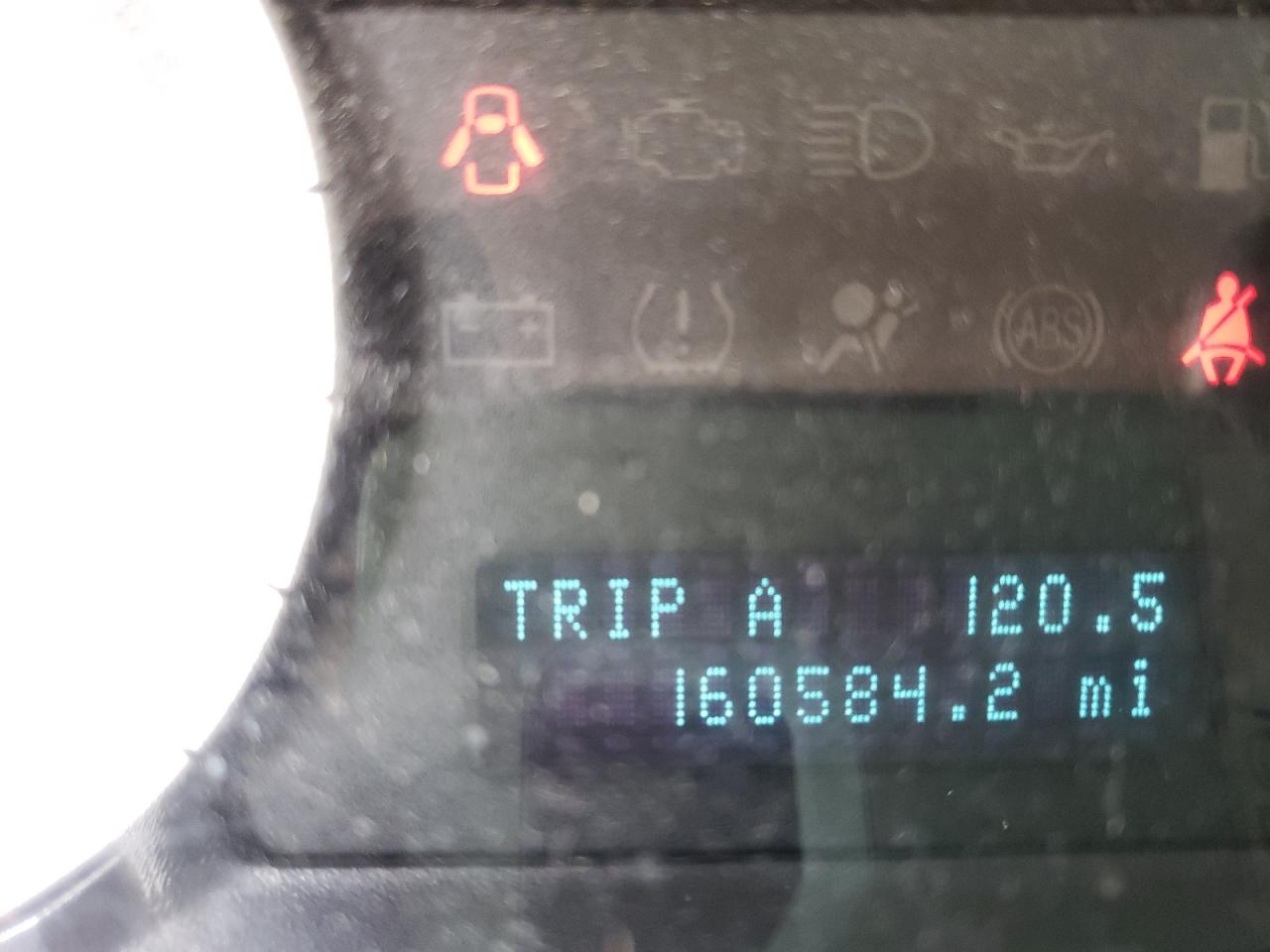 Photo 18 from auction – 2011 FORD ESCAPE LIM with VIN 1FMCU0E71BKA74036