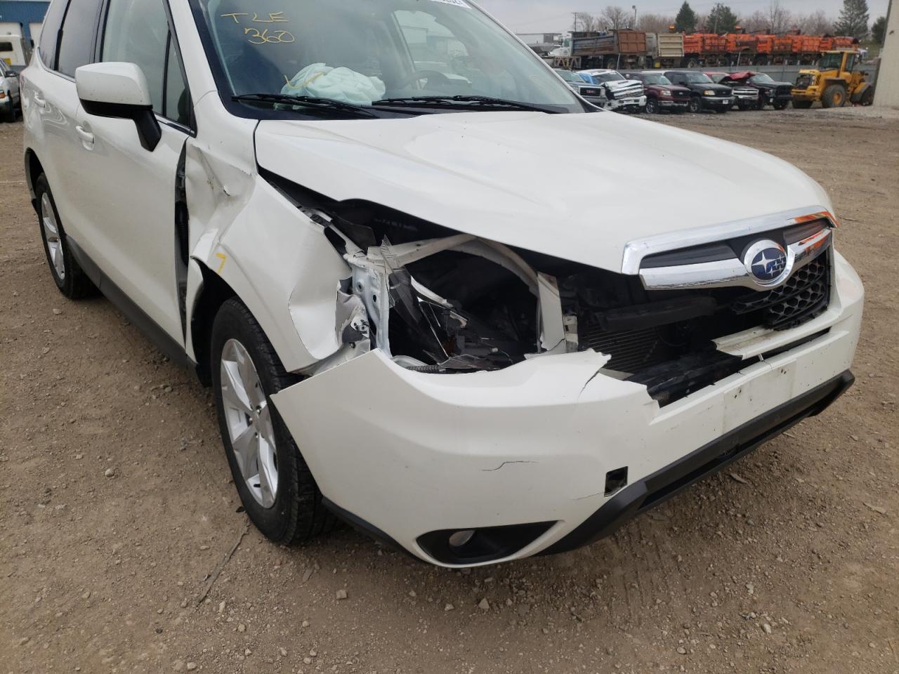 Photo 9 from auction – 2016 SUBARU FORESTER 2 with VIN JF2SJAHC4GH522752