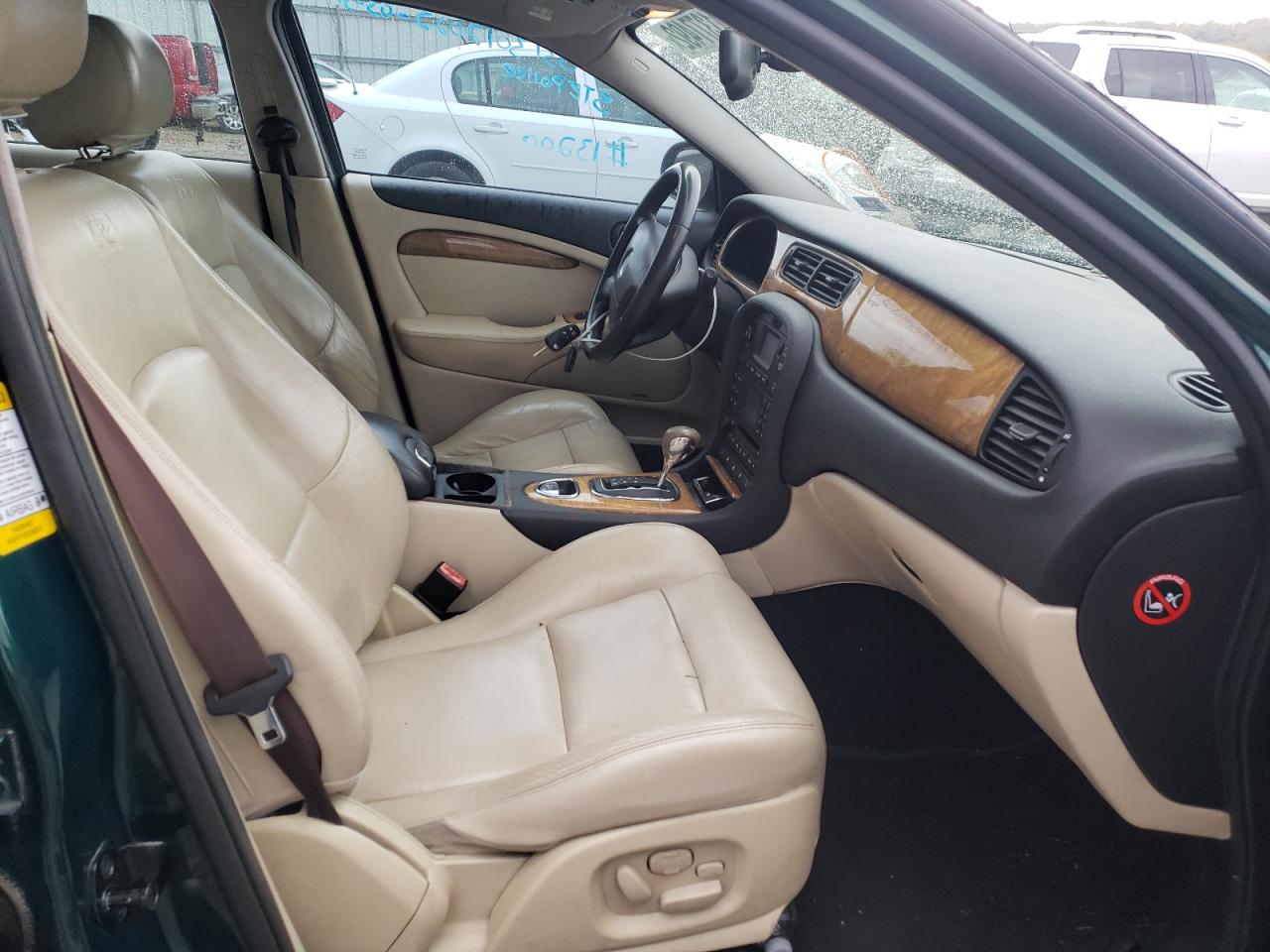 Photo 5 from auction – 2003 JAGUAR S-TYPE R with VIN SAJEA03V331M63857
