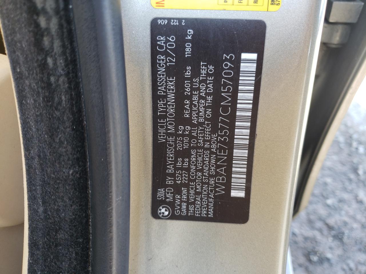 Photo 10 from auction – 2007 BMW 530 I with VIN WBANE73577CM57093
