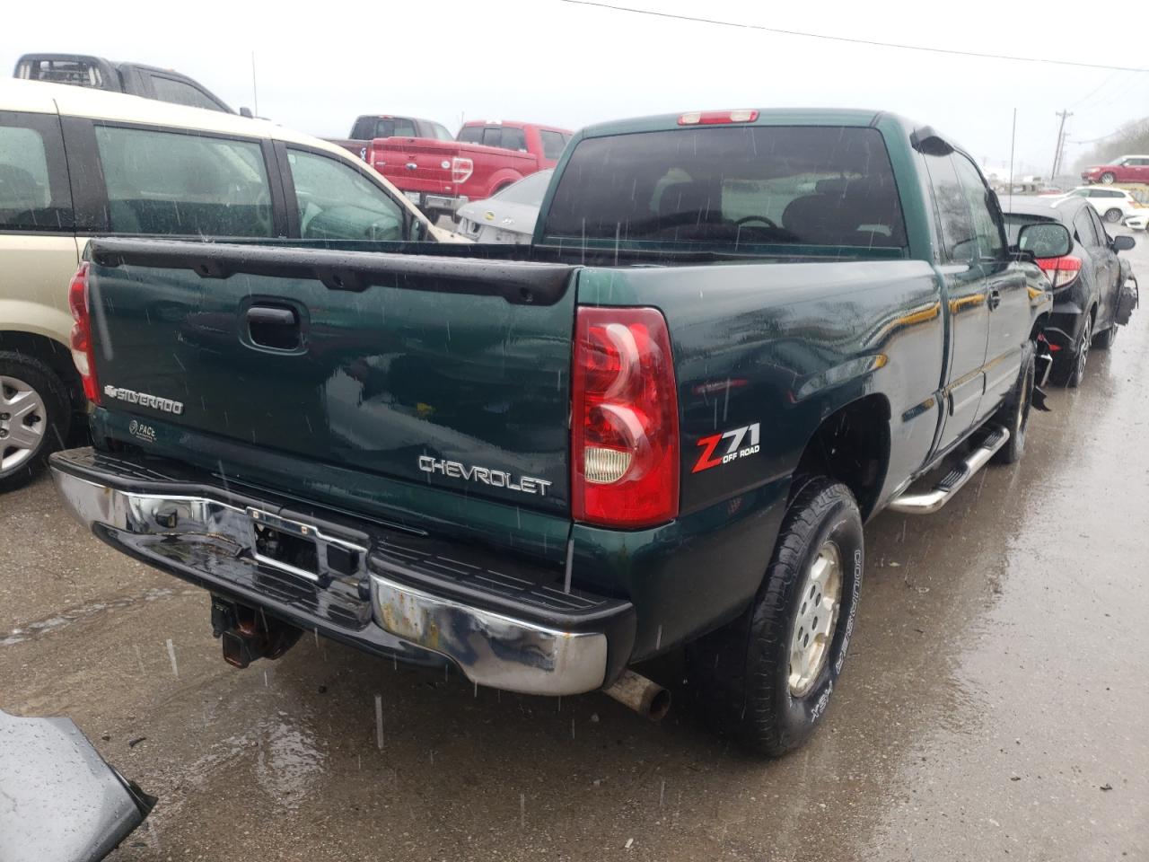 Zdjęcie 4 z aukcji – 2003 CHEVROLET silverado z VIN 2GCEK19T131397567