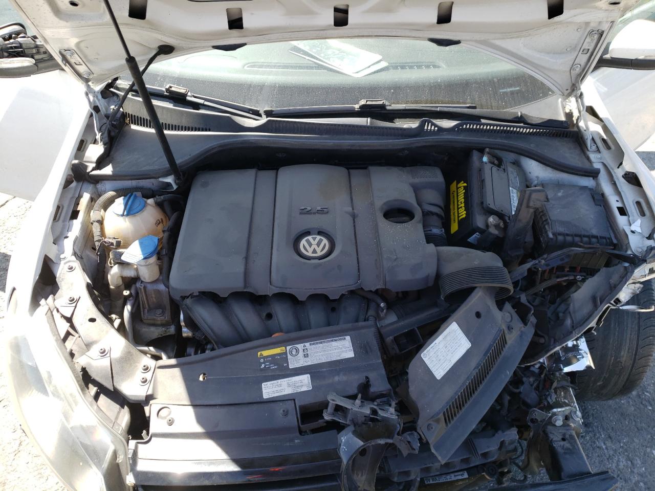 Photo 7 from auction – 2013 VOLKSWAGEN GOLF with VIN WVWDB7AJ0DW124249