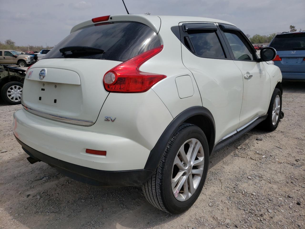 Photo 4 from auction – 2011 NISSAN JUKE S with VIN JN8AF5MR0BT011997