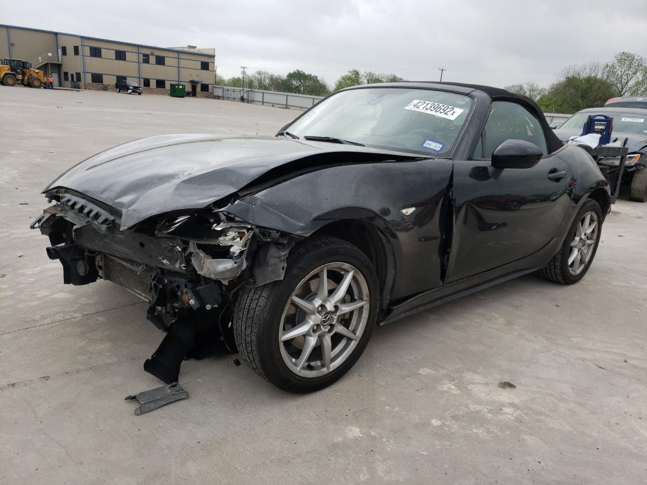Photo 2 from auction – 2016 MAZDA MX-5 MIATA with VIN JM1NDAB76G0102553