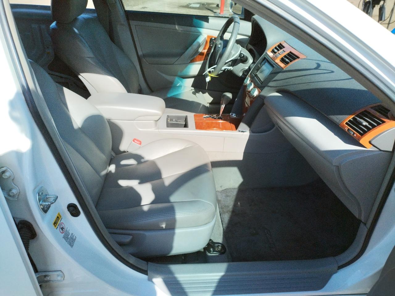 Photo 5 from auction – 2007 TOYOTA CAMRY CE with VIN 4T1BE46K77U509494