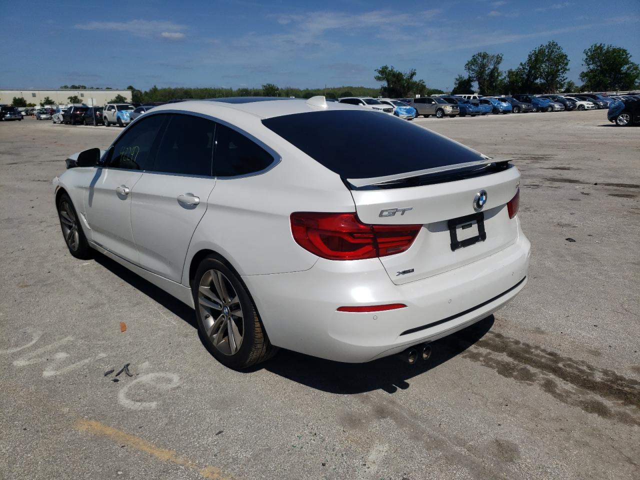 Photo 3 from auction – 2018 BMW 330 XIGT with VIN WBA8Z9C52JB219808