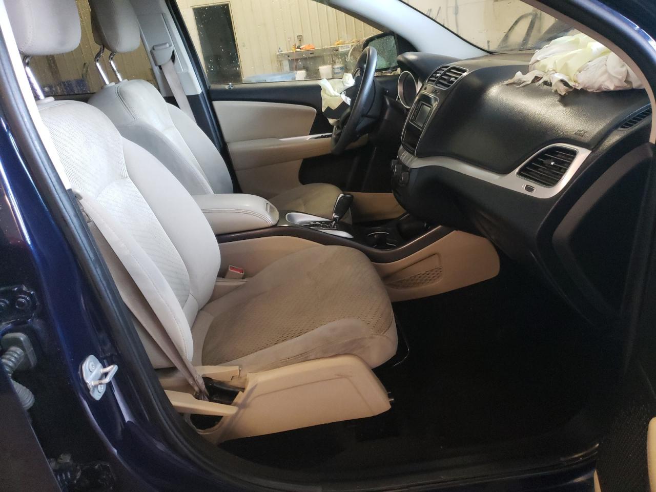 Photo 5 from auction – 2017 DODGE JOURNEY SE with VIN 3C4PDCAB0HT644147