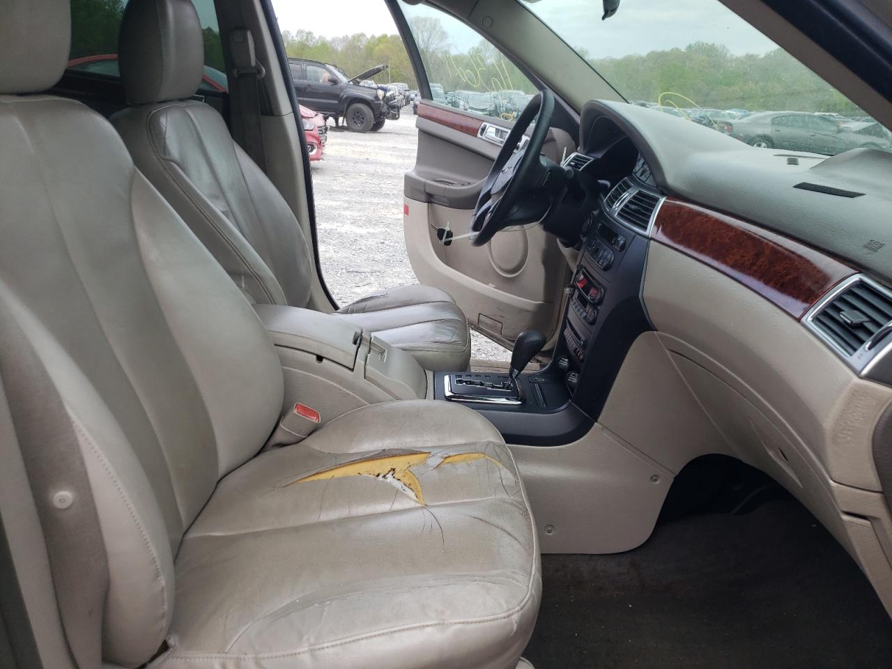 Photo 5 from auction – 2005 CHRYSLER PACIFICA T with VIN 2C8GM684X5R503088