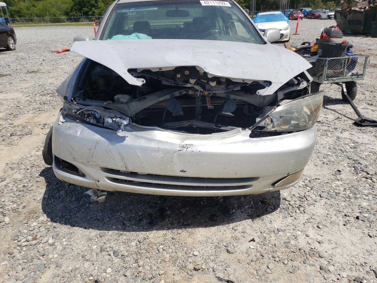 Photo 9 from auction – 2002 TOYOTA CAMRY LE with VIN 4T1BF32K42U013042