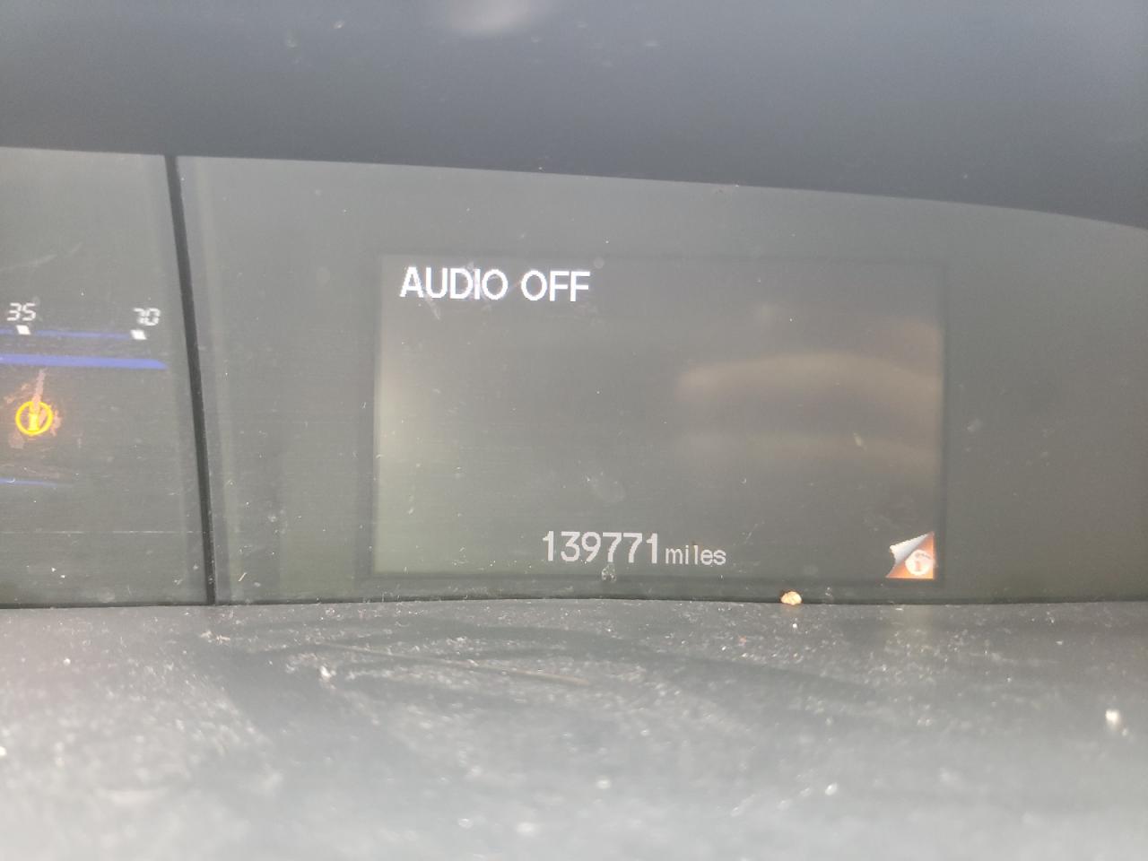 Photo 8 from auction – 2012 HONDA CIVIC LX with VIN 2HGFB2F55CH605345
