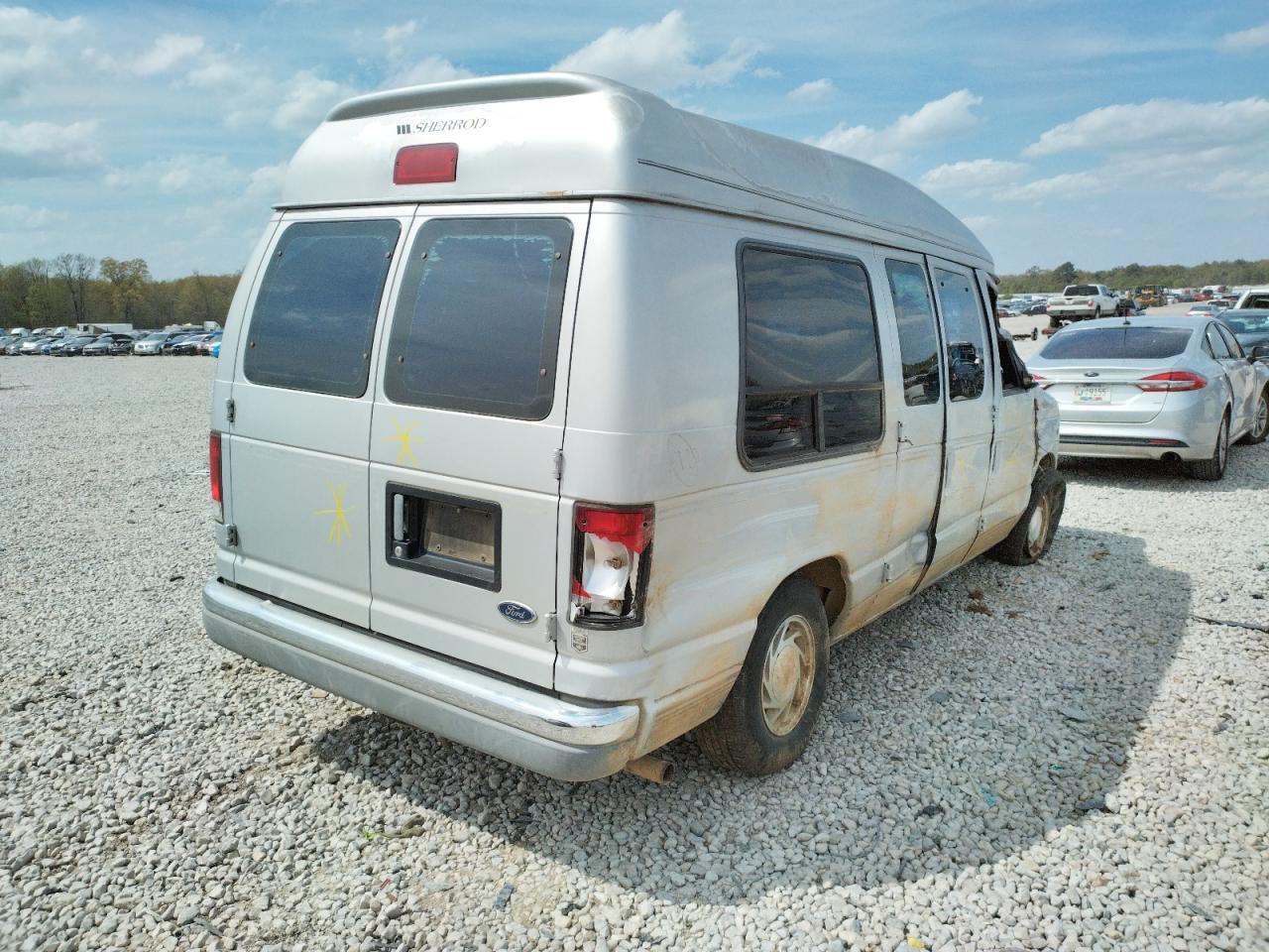 Photo 4 from auction – 1999 FORD ECONOLINE with VIN 1FDRE14W0XHB49187