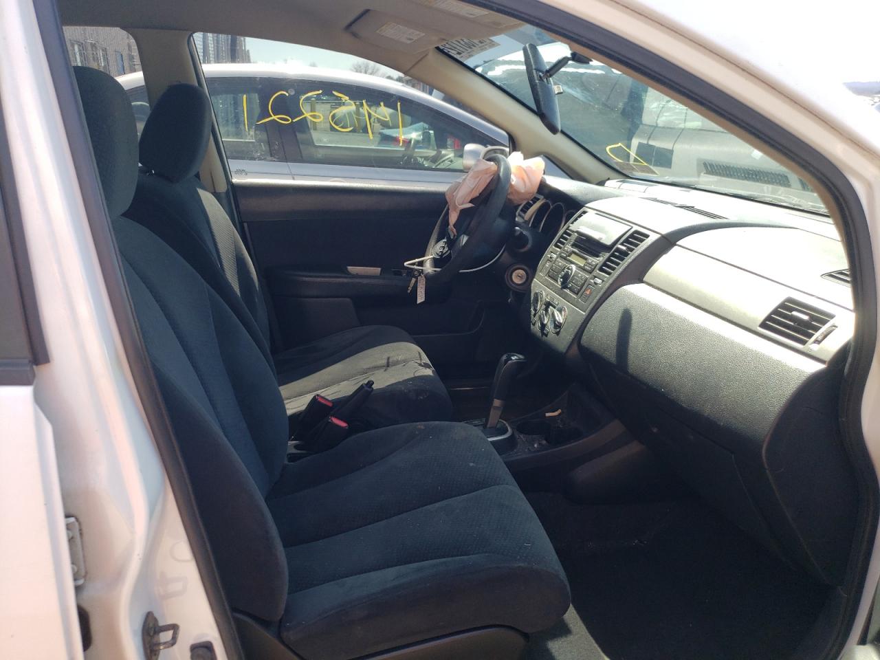 Photo 5 from auction – 2010 NISSAN VERSA with VIN 3N1BC1AP2AL427284