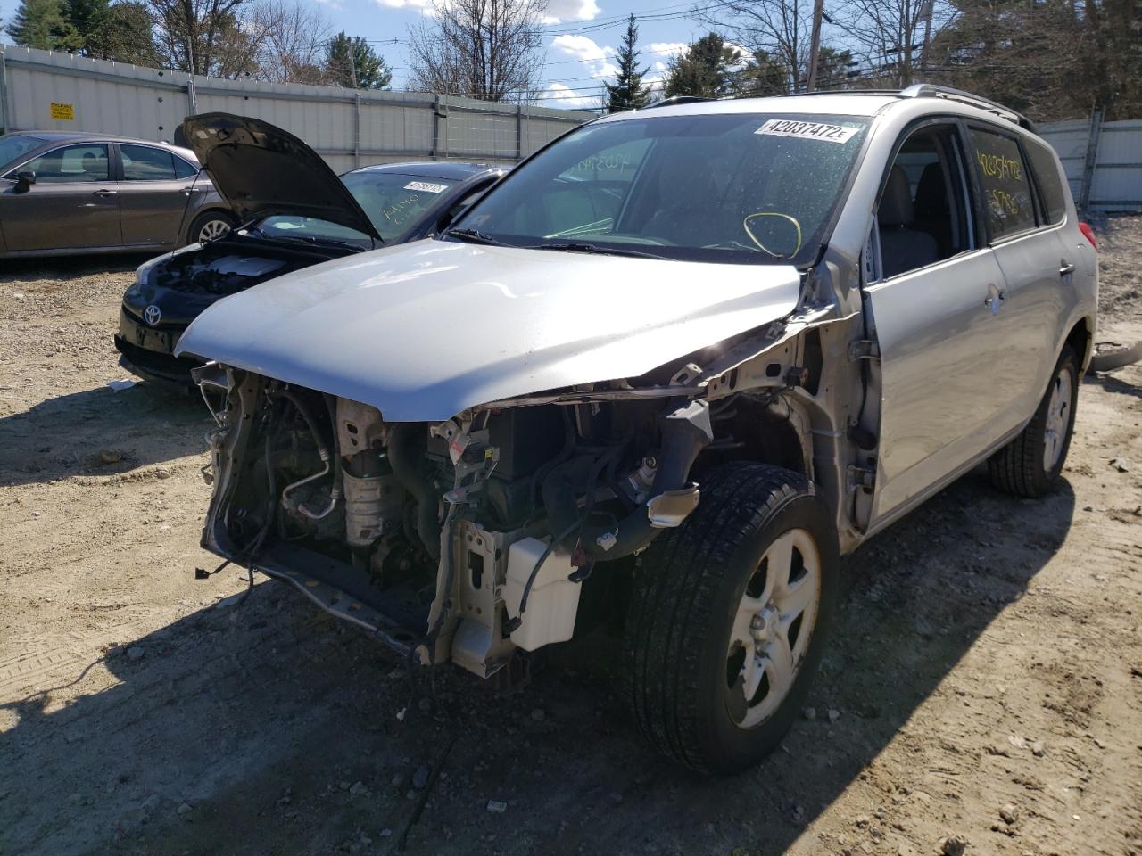 Photo 2 from auction – 2012 TOYOTA RAV4 with VIN 2T3BF4DV6CW231988