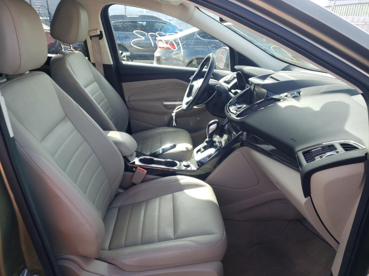 Zdjęcie 5 z aukcji – 2014 FORD ESCAPE TIT z VIN 1FMCU9J98EUB30428