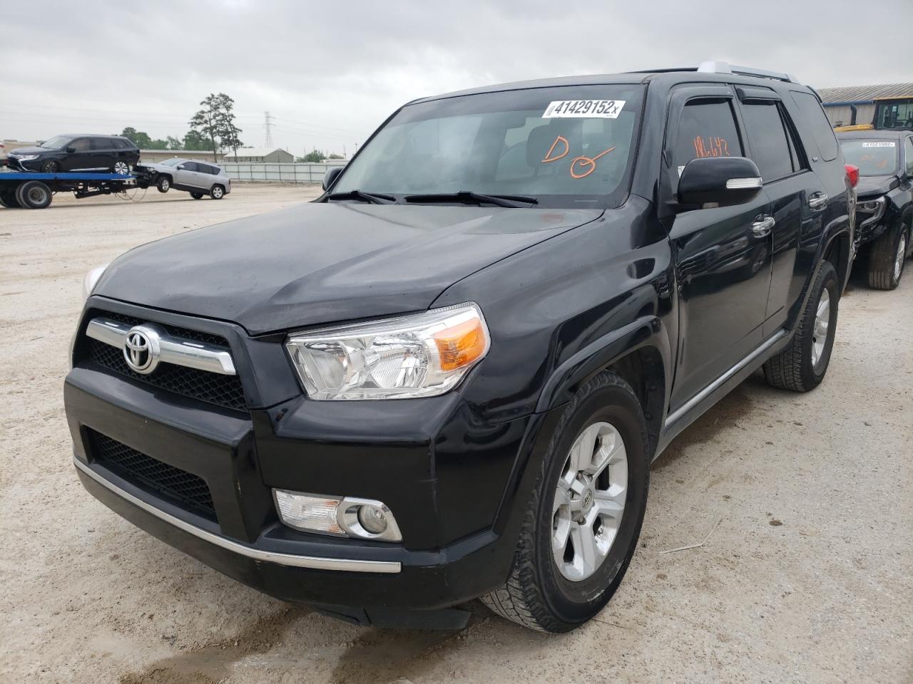 Photo 2 from auction – 2010 TOYOTA 4RUNNER SR with VIN JTEZU5JR2A5002614