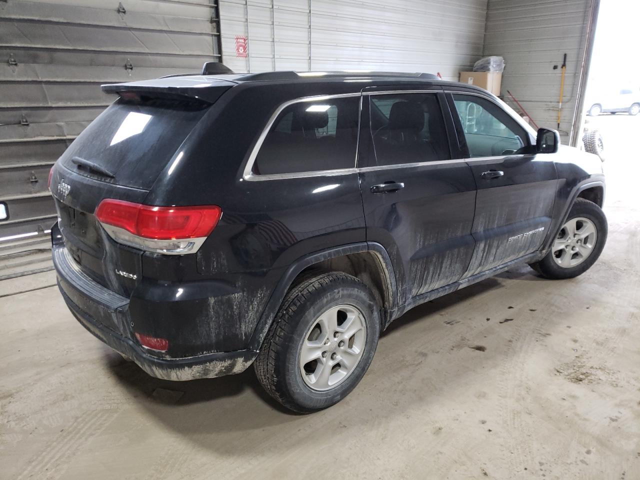 Photo 4 from auction – 2016 JEEP GRAND CHER with VIN 1C4RJFAG5GC317073