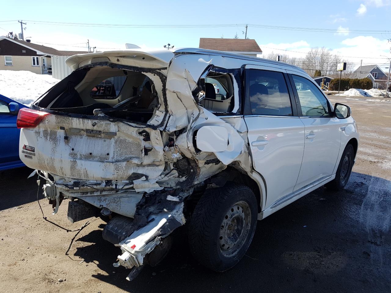 Photo 4 from auction – 2019 MITSUBISHI OUTLANDER with VIN JA4J24A50KZ610750