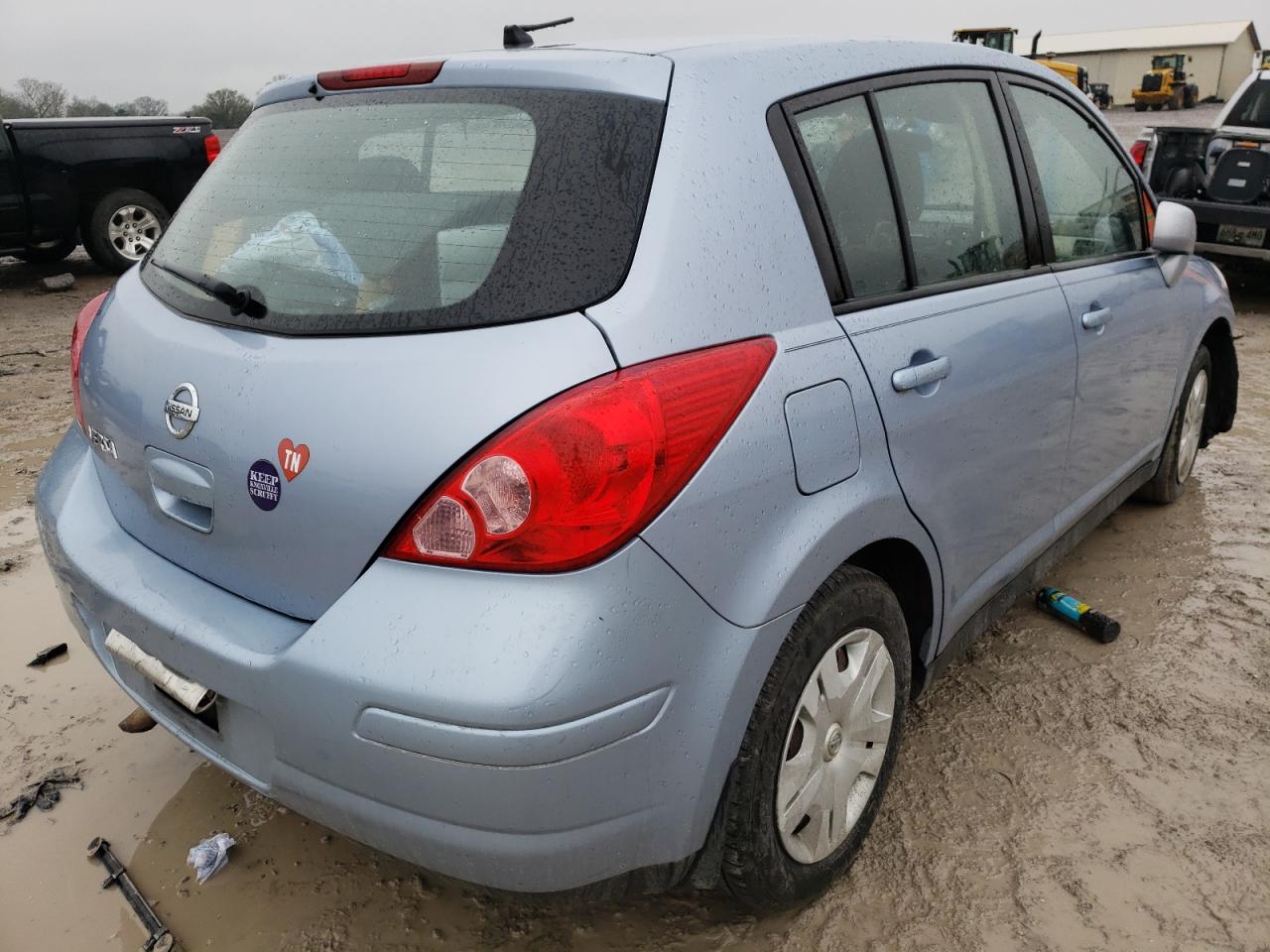 Photo 4 from auction – 2011 NISSAN VERSA S with VIN 3N1BC1CP0BL411471