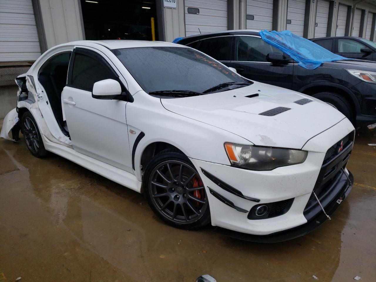 Photo 1 from auction – 2010 MITSUBISHI LANCER EVO with VIN JA32W8FVXAU027773