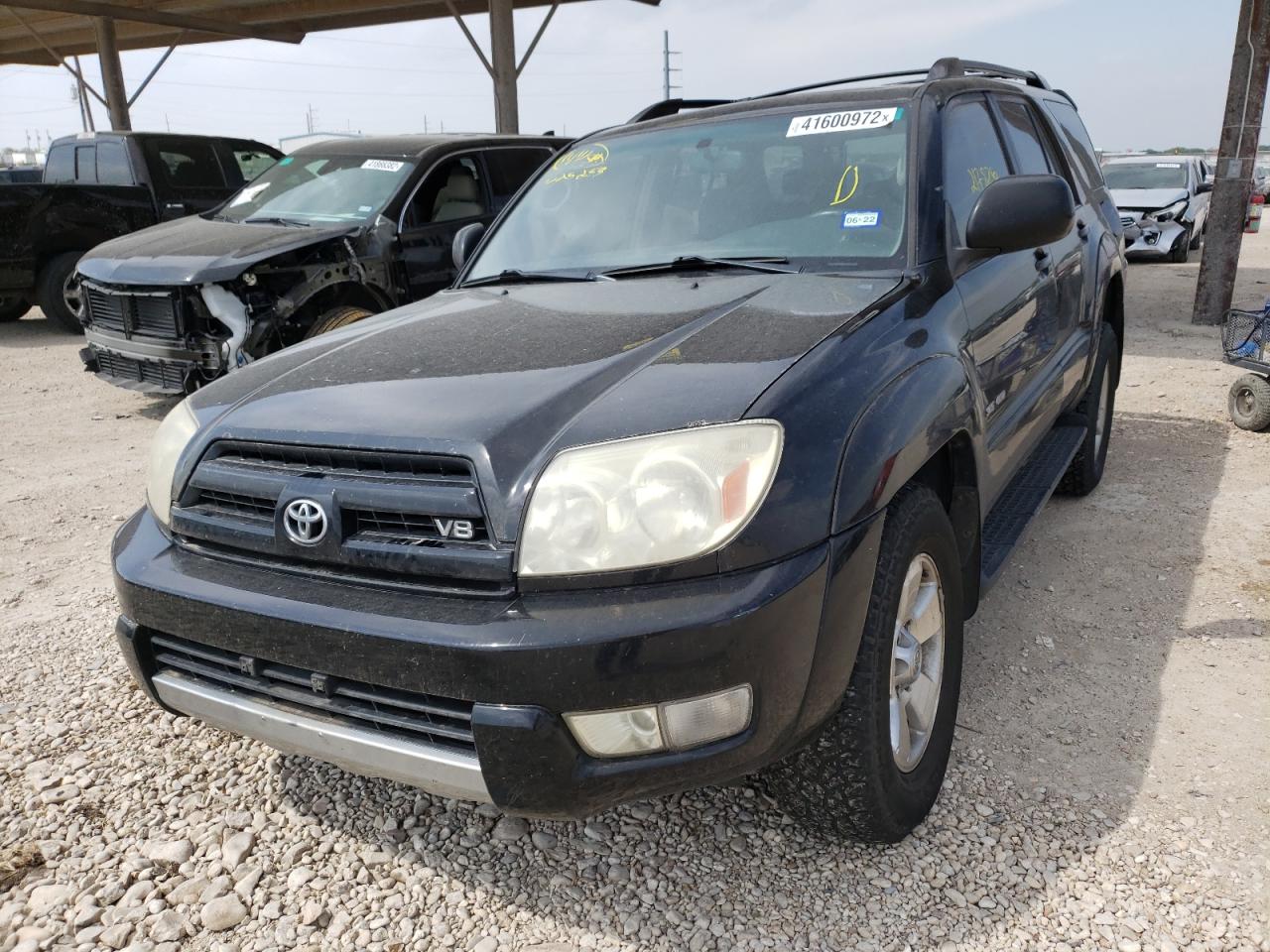 Photo 2 from auction – 2003 TOYOTA 4RUNNER SR with VIN JTEBT14R030025253