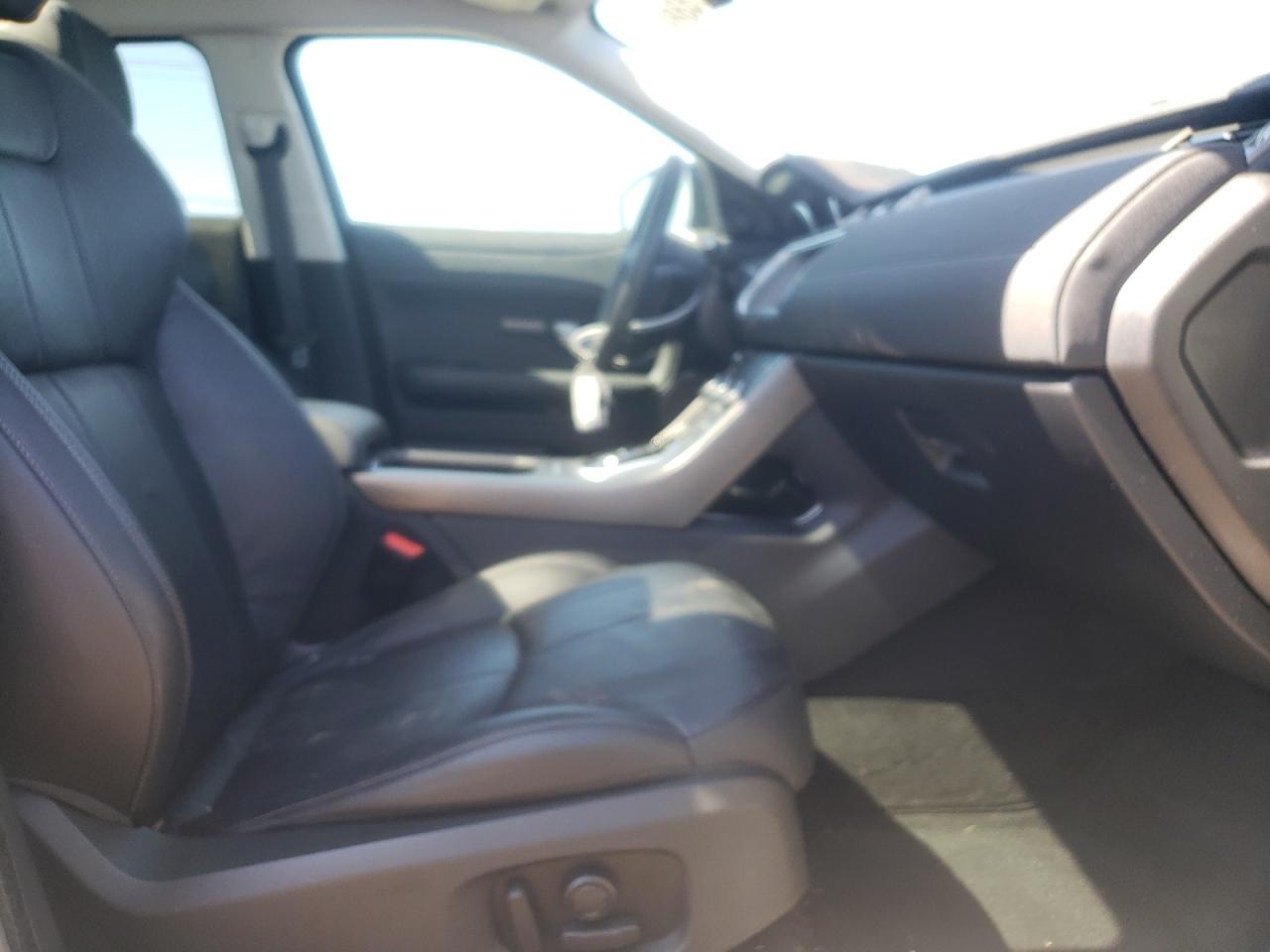 Photo 5 from auction – 2018 LAND ROVER RANGE ROVE with VIN SALVP2RX3JH317652