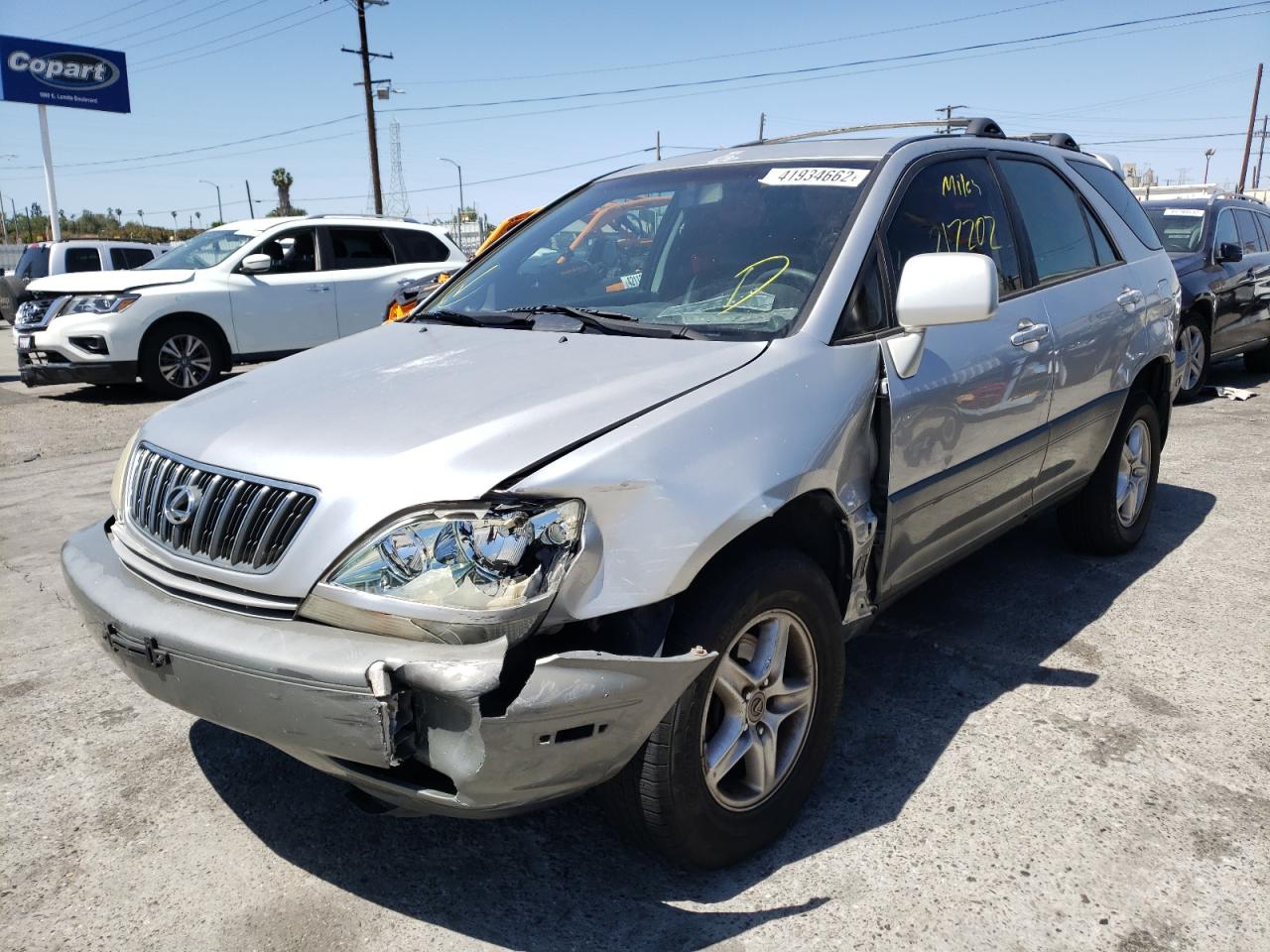صورة رقم 2 من المزاد - 2001 LEXUS RX 300 مع VIN JTJGF10U610085706
