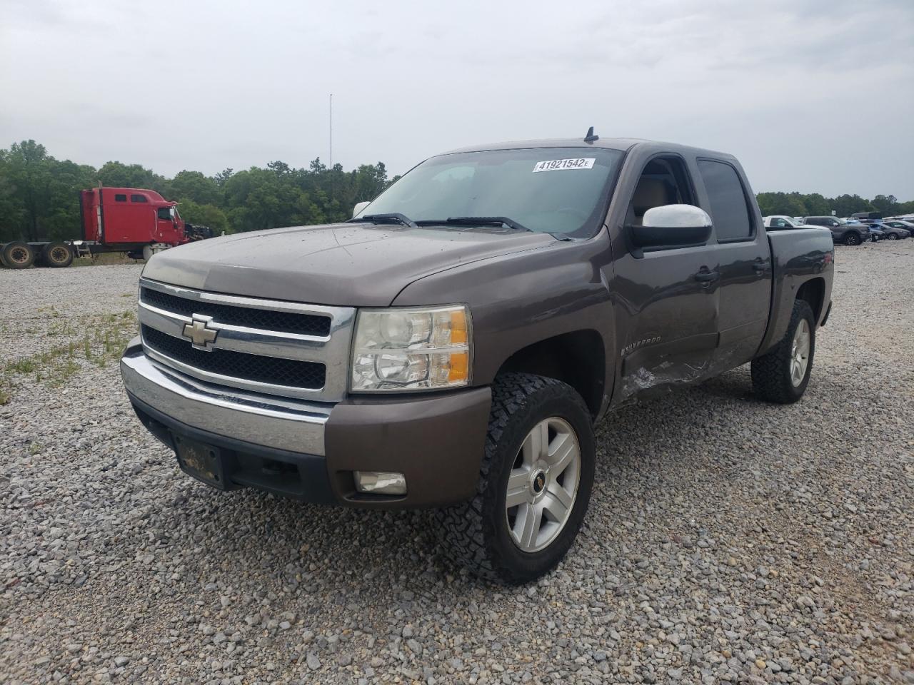 Photo 2 from auction – 2008 CHEVROLET SILVERADO with VIN 2GCEK133081330913