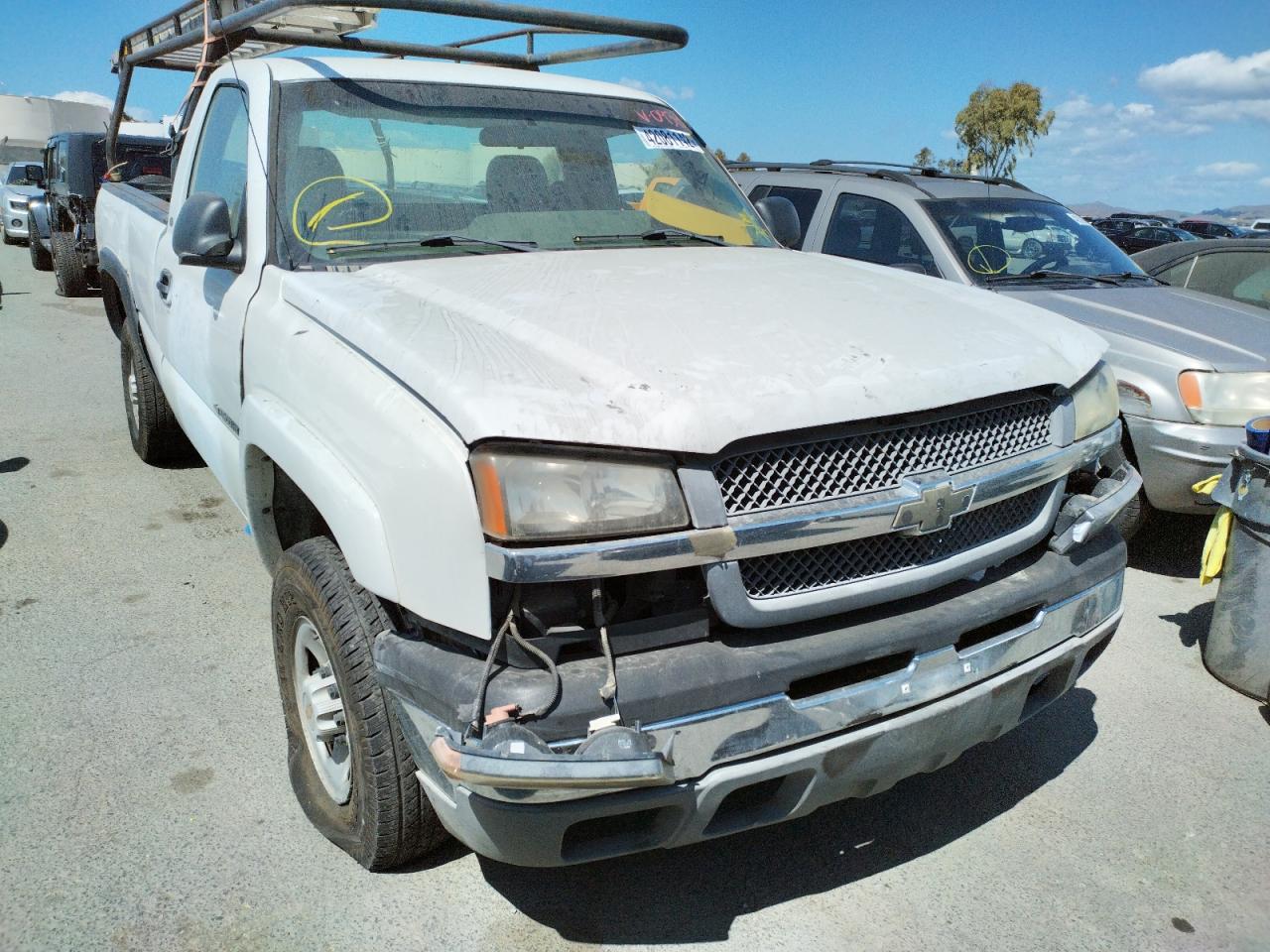 CHEVROLET SILVERADO 2005 with VIN 1GCHC24U25E240938 - Photo from auction