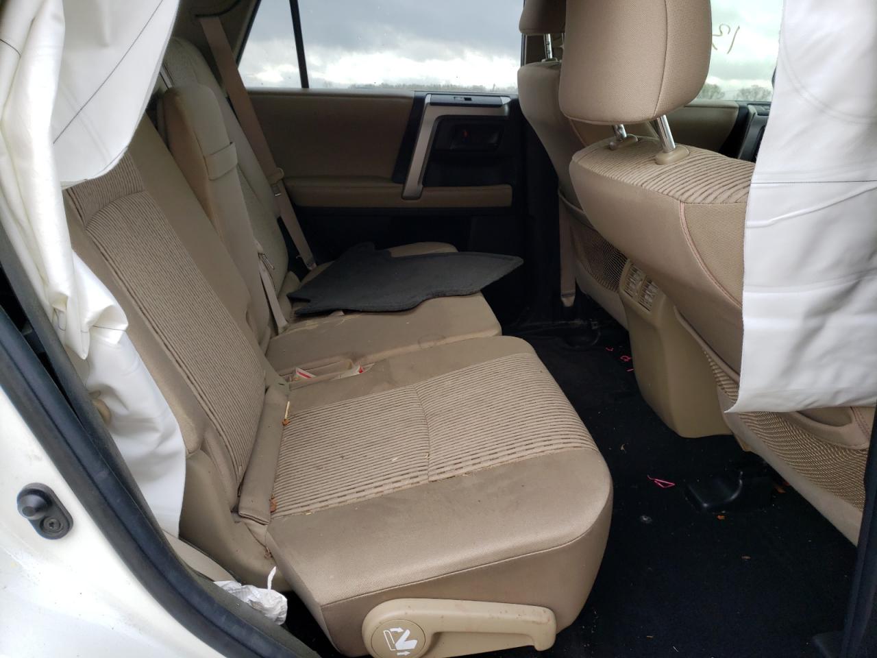 Photo 6 from auction – 2012 TOYOTA 4RUNNER SR with VIN JTEZU5JR3C5043336