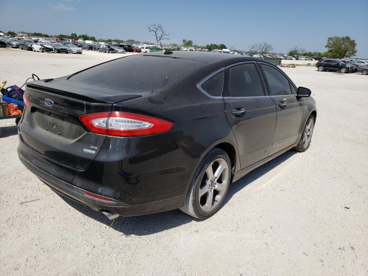 Photo 4 from auction – 2014 FORD FUSION SE with VIN 3FA6P0HD9ER140283